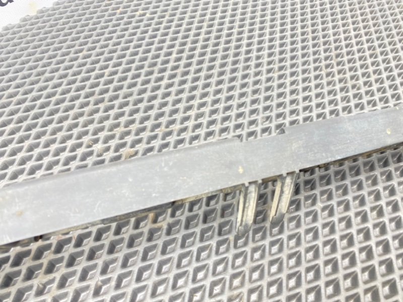 Крепление бампера, 500 рублей, Тверь