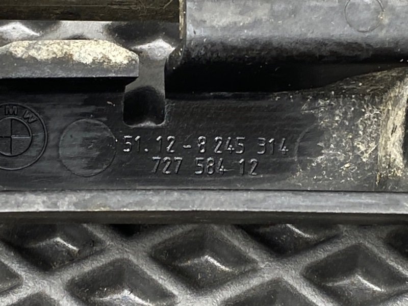 Крепление бампера, 500 рублей, Тверь