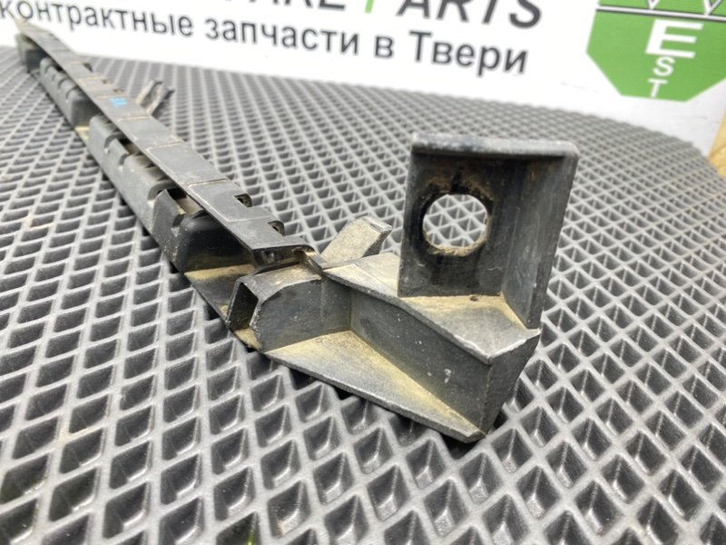 Крепление бампера, 500 рублей, Тверь