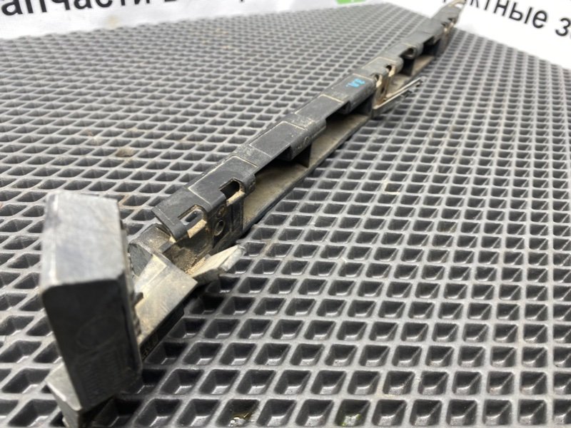 Крепление бампера, 500 рублей, Тверь