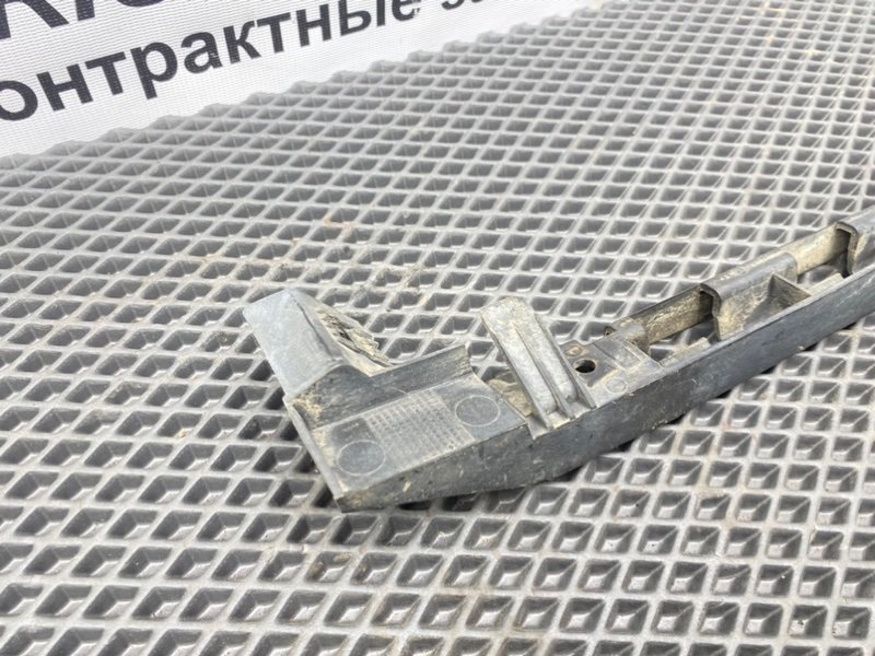 Крепление бампера, 500 рублей, Тверь