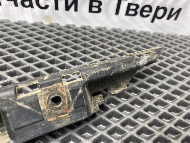 Крепление бампера, 500 рублей, Тверь