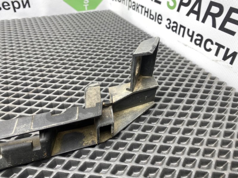 Крепление бампера, 500 рублей, Тверь