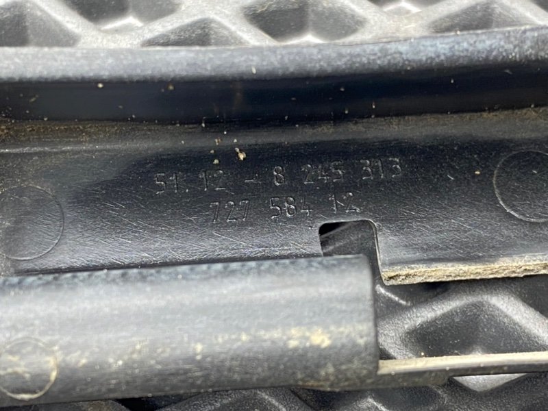 Крепление бампера, 500 рублей, Тверь