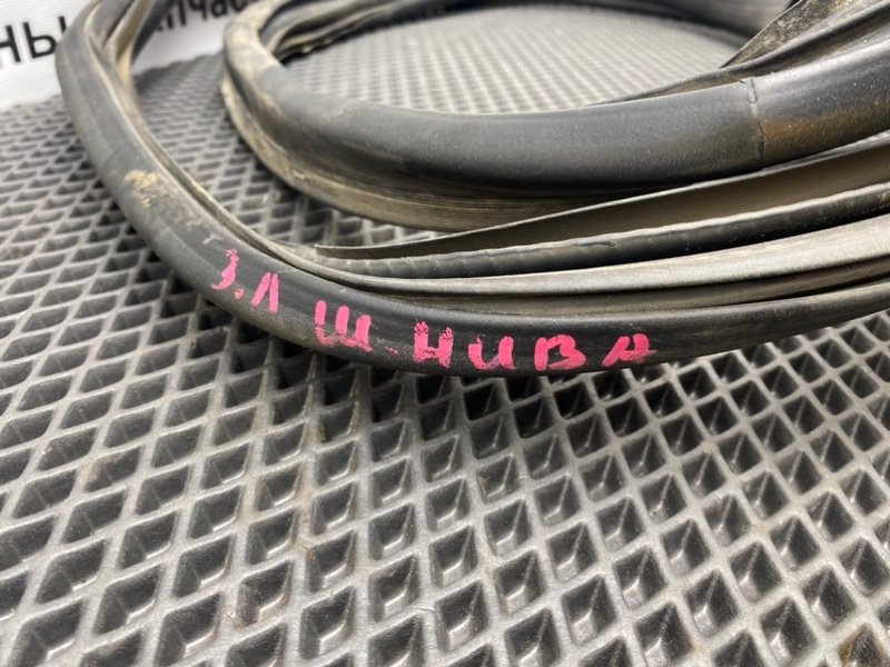 Уплотнитель двери, 390 рублей, Тверь