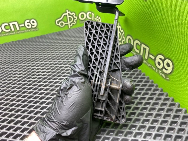 Педаль газа, 1490 рублей, Тверь