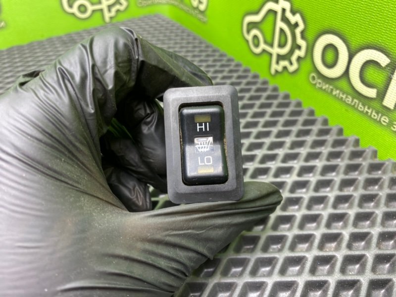 Кнопка обогрева сидений, 790 рублей, Тверь