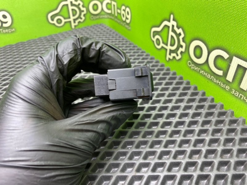 Кнопка обогрева сидений, 790 рублей, Тверь