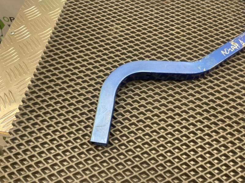 Петли багажника, 790 рублей, Тверь