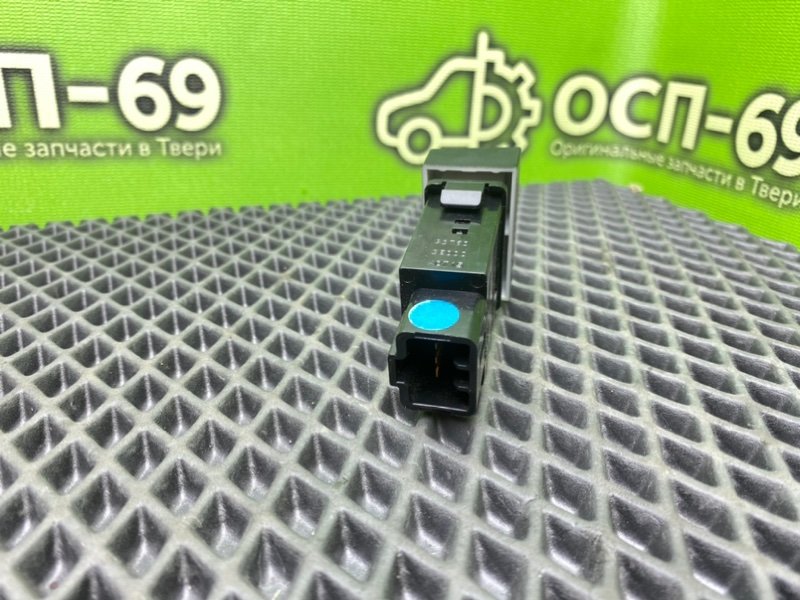 Кнопка омывателя фар, 790 рублей, Тверь