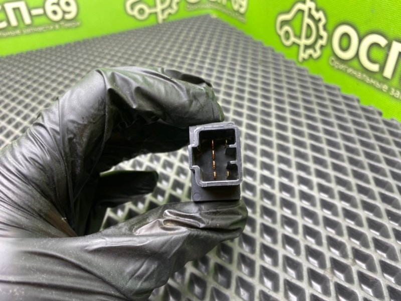 Кнопка, 590 рублей, Тверь