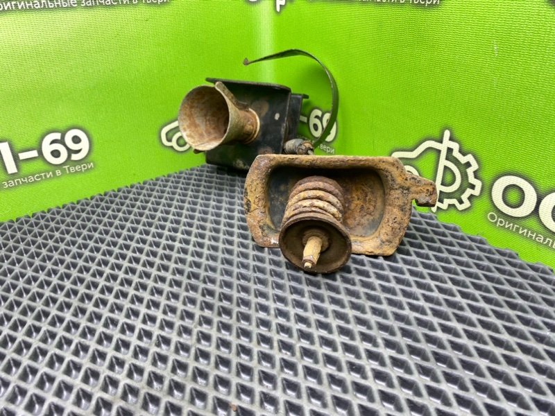 Крепление запаски, 1990 рублей, Тверь