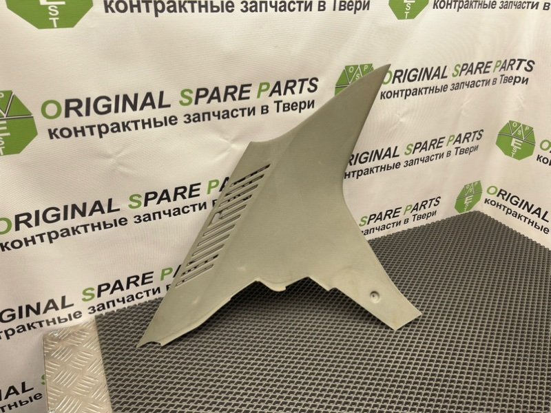 Накладка стойки, 390 рублей, Тверь