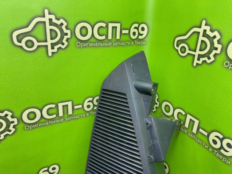 Кронштейн полки багажника, 890 рублей, Тверь