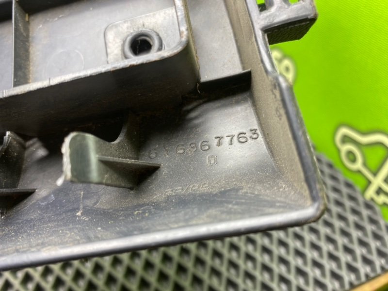 Кронштейн полки багажника, 890 рублей, Тверь