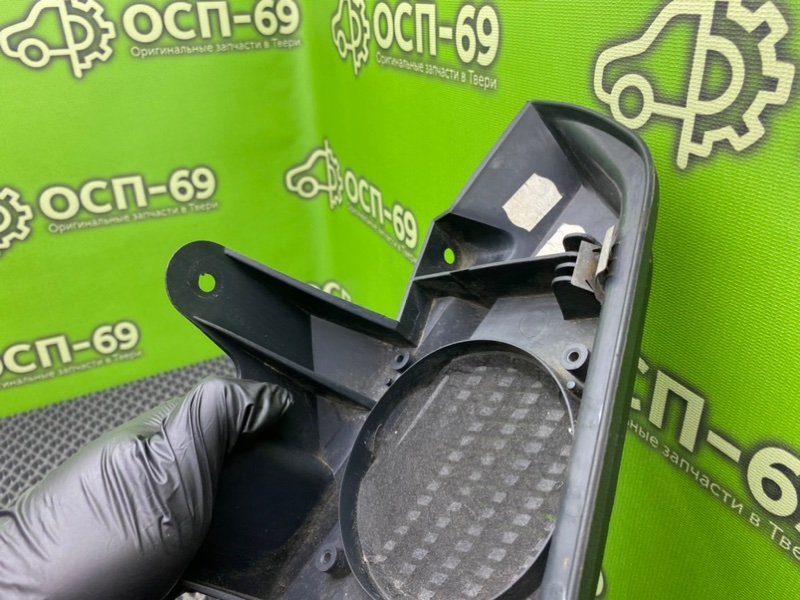 Кронштейн полки багажника, 890 рублей, Тверь