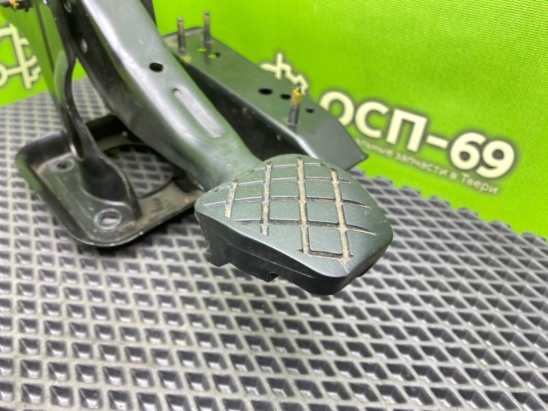 Педаль тормоза, 1590 рублей, Тверь