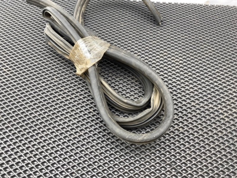 Уплотнитель двери, 490 рублей, Тверь