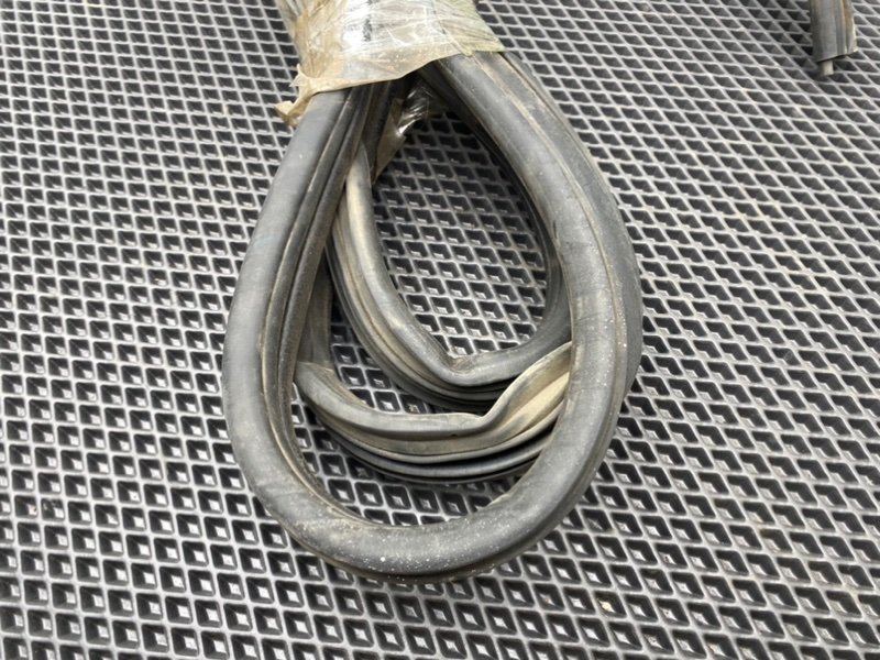 Уплотнитель двери, 490 рублей, Тверь