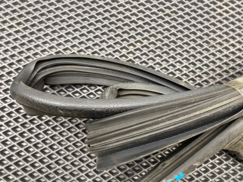 Уплотнитель двери, 790 рублей, Тверь