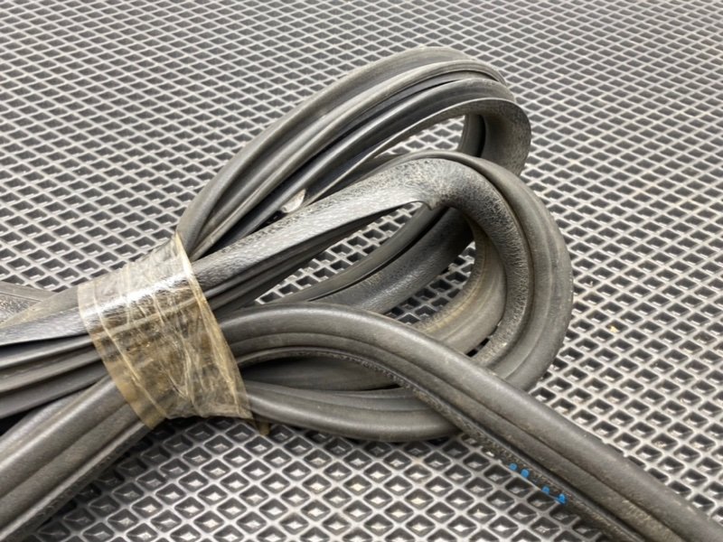 Уплотнитель двери, 790 рублей, Тверь