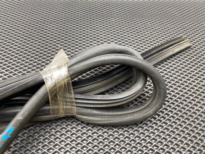 Уплотнитель двери, 790 рублей, Тверь