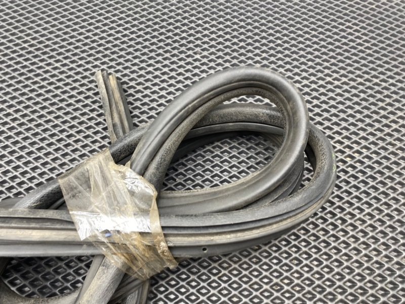 Уплотнитель двери, 590 рублей, Тверь