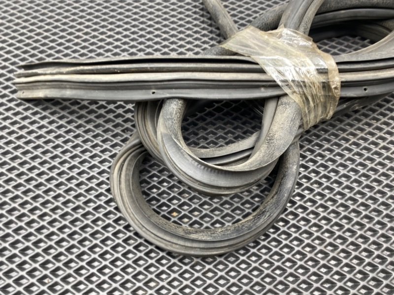 Уплотнитель двери, 590 рублей, Тверь