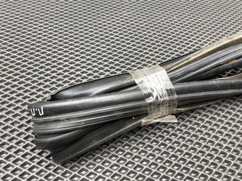 Уплотнитель стекла, 490 рублей, Тверь