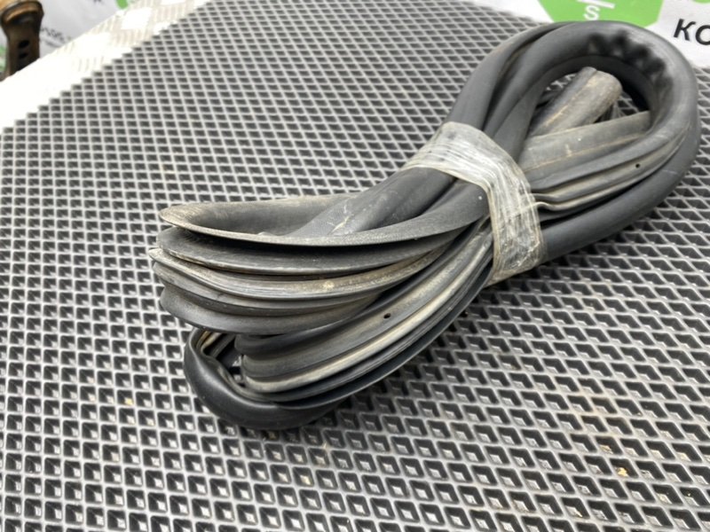 Уплотнитель двери, 590 рублей, Тверь