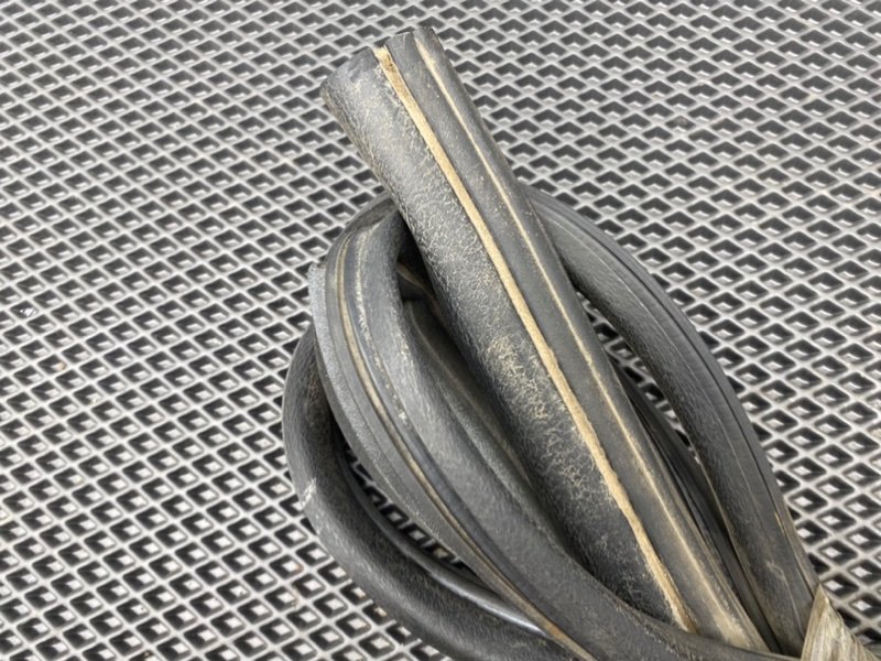 Уплотнитель двери, 590 рублей, Тверь