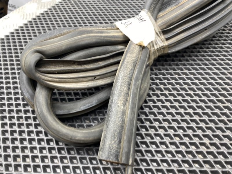 Уплотнитель двери, 590 рублей, Тверь