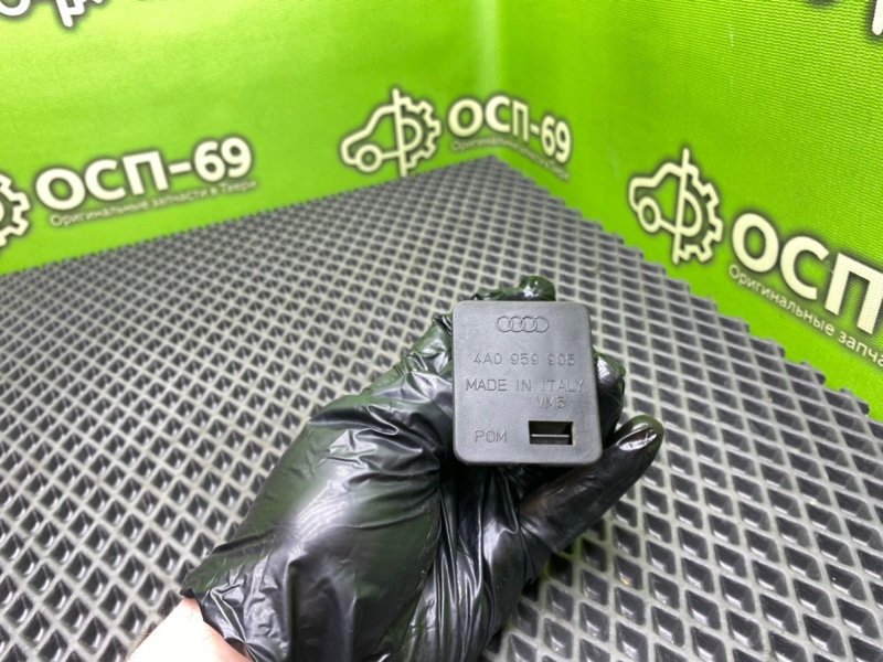 Концевик багажника, 990 рублей, Тверь