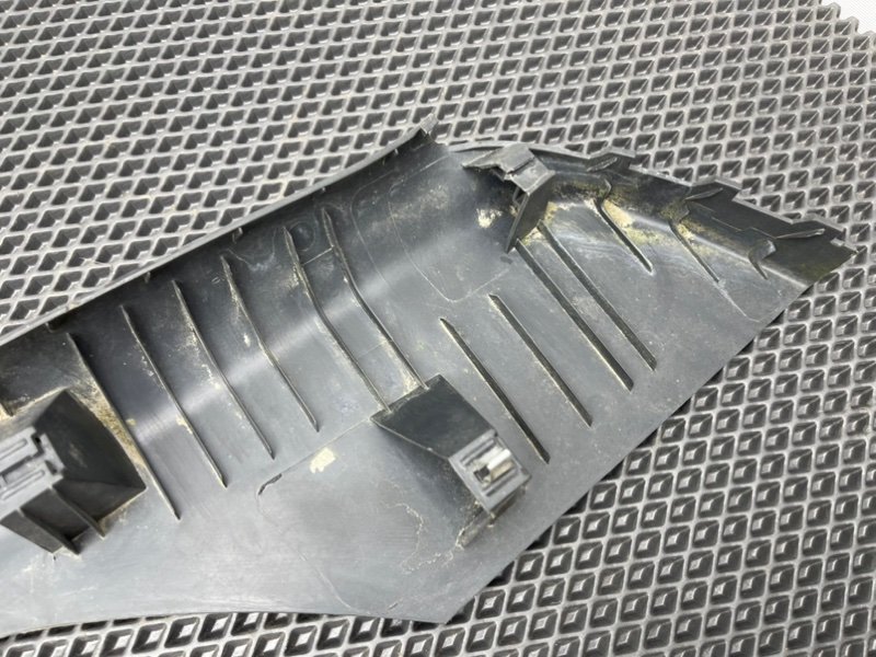 Накладка стойки, 490 рублей, Тверь