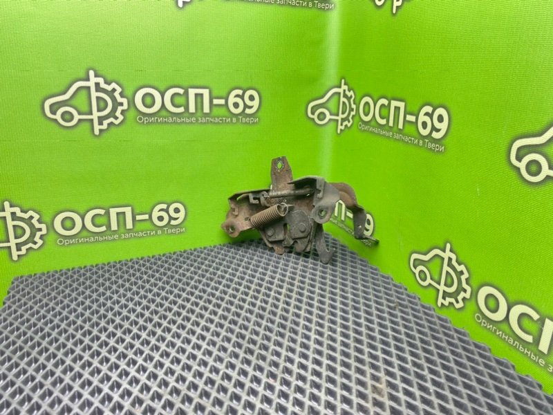 Замок капота, 990 рублей, Тверь