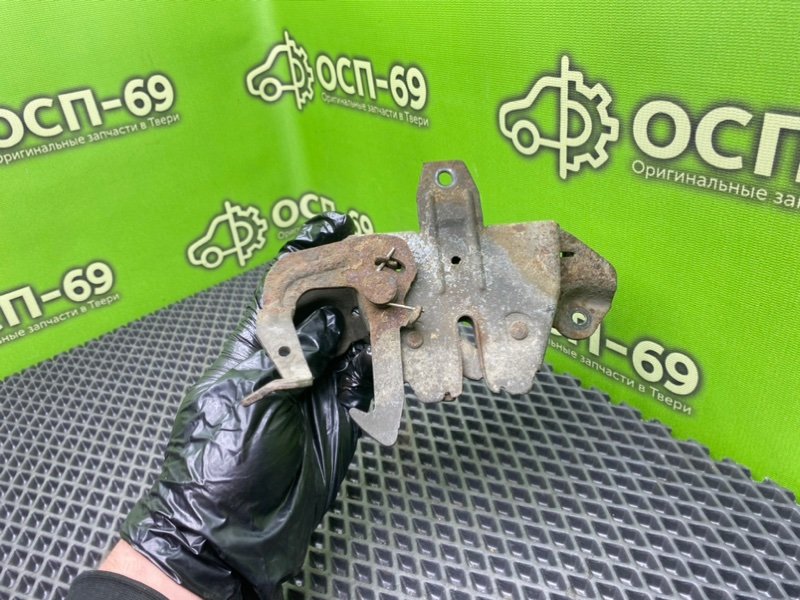 Замок капота, 990 рублей, Тверь