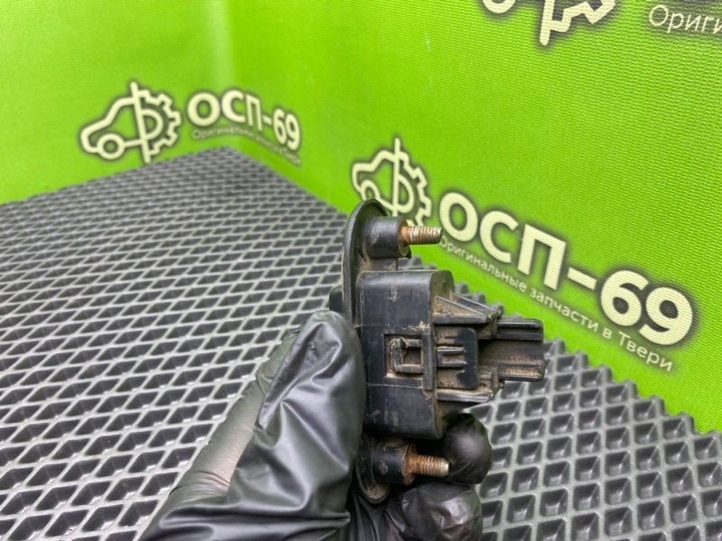 Кнопка, 990 рублей, Тверь