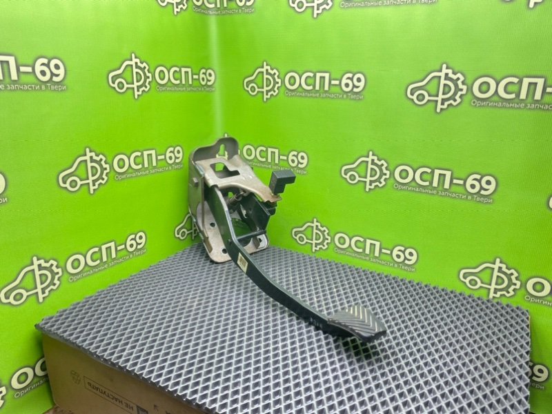 Педаль тормоза, 1290 рублей, Тверь