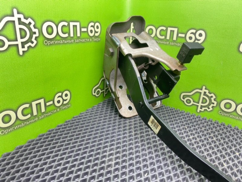 Педаль тормоза, 1290 рублей, Тверь