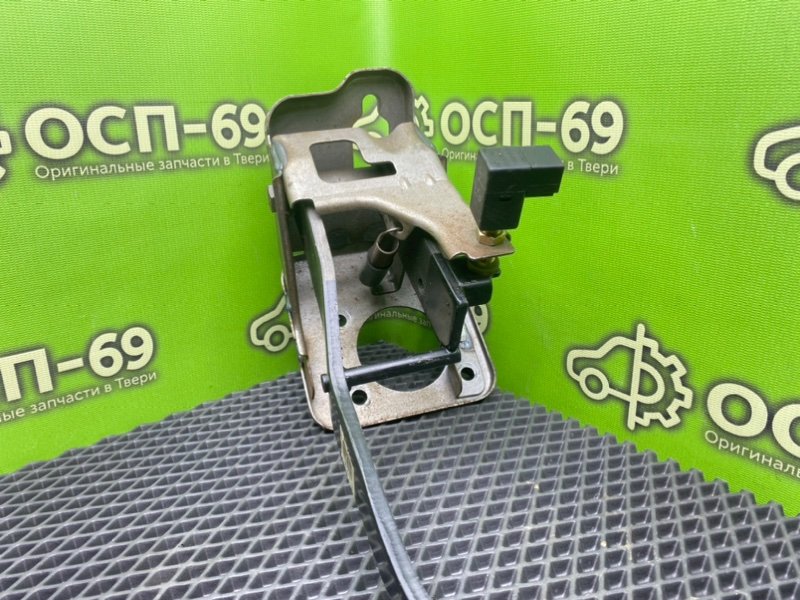 Педаль тормоза, 1290 рублей, Тверь