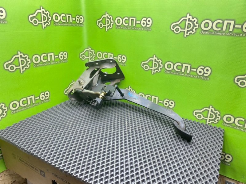 Педаль тормоза, 1290 рублей, Тверь