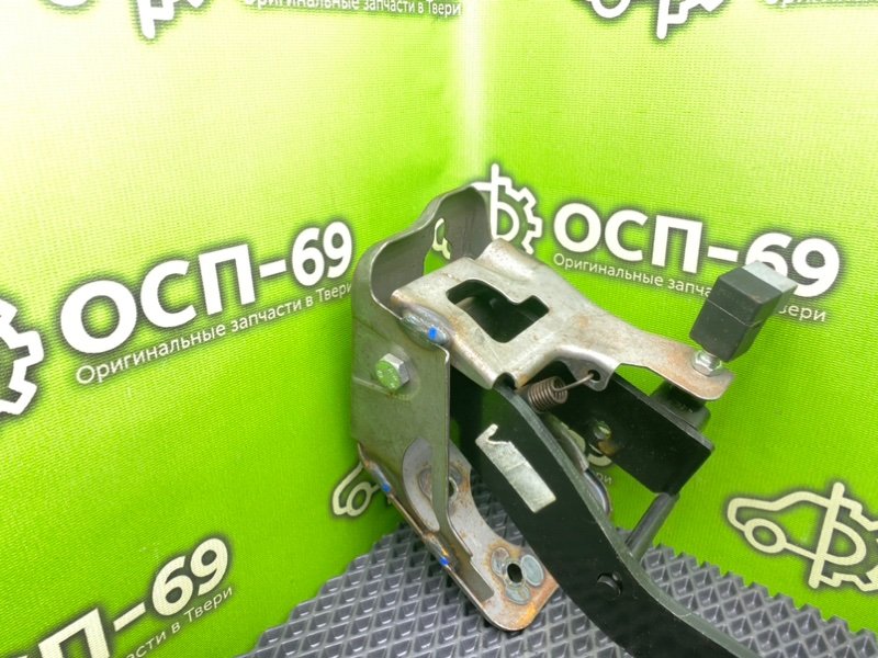 Педаль тормоза, 1690 рублей, Тверь