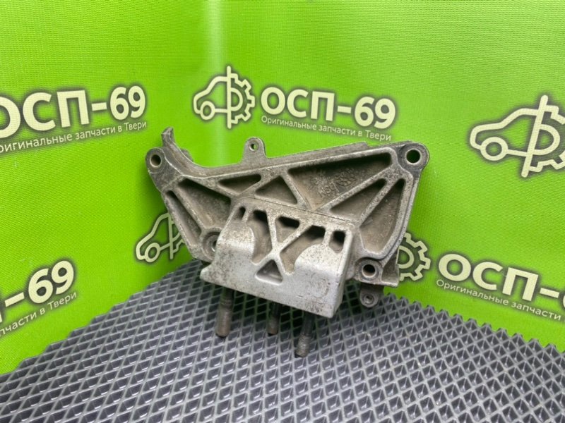 Кронштейн двигателя, 1990 рублей, Тверь