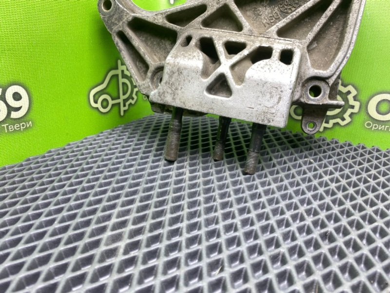 Кронштейн двигателя, 1990 рублей, Тверь