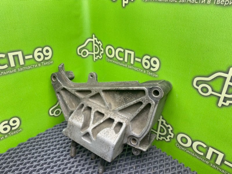 Кронштейн двигателя, 1990 рублей, Тверь