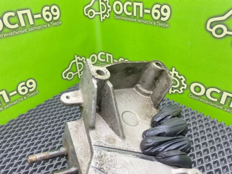 Кронштейн двигателя, 1990 рублей, Тверь