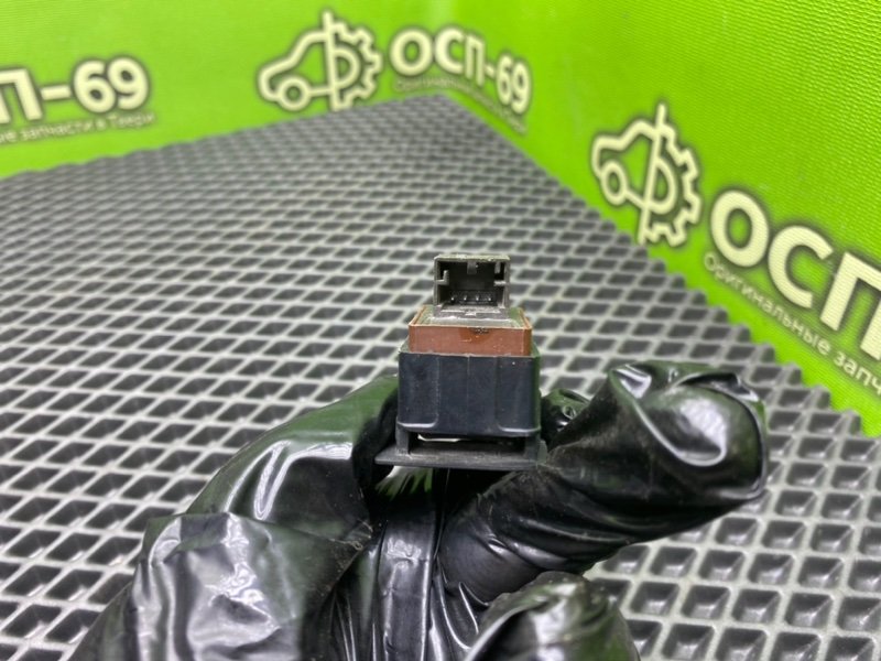 Кнопка, 490 рублей, Тверь