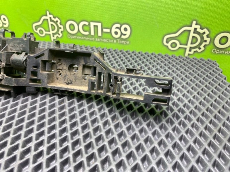 Кронштейн ручки двери, 1390 рублей, Тверь