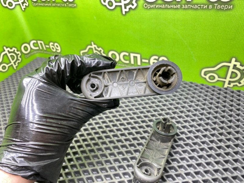 Ручки стеклоподъемников, 690 рублей, Тверь