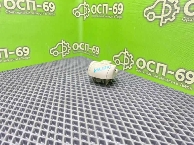 Крепление солнцезащитного козырька, 690 рублей, Тверь